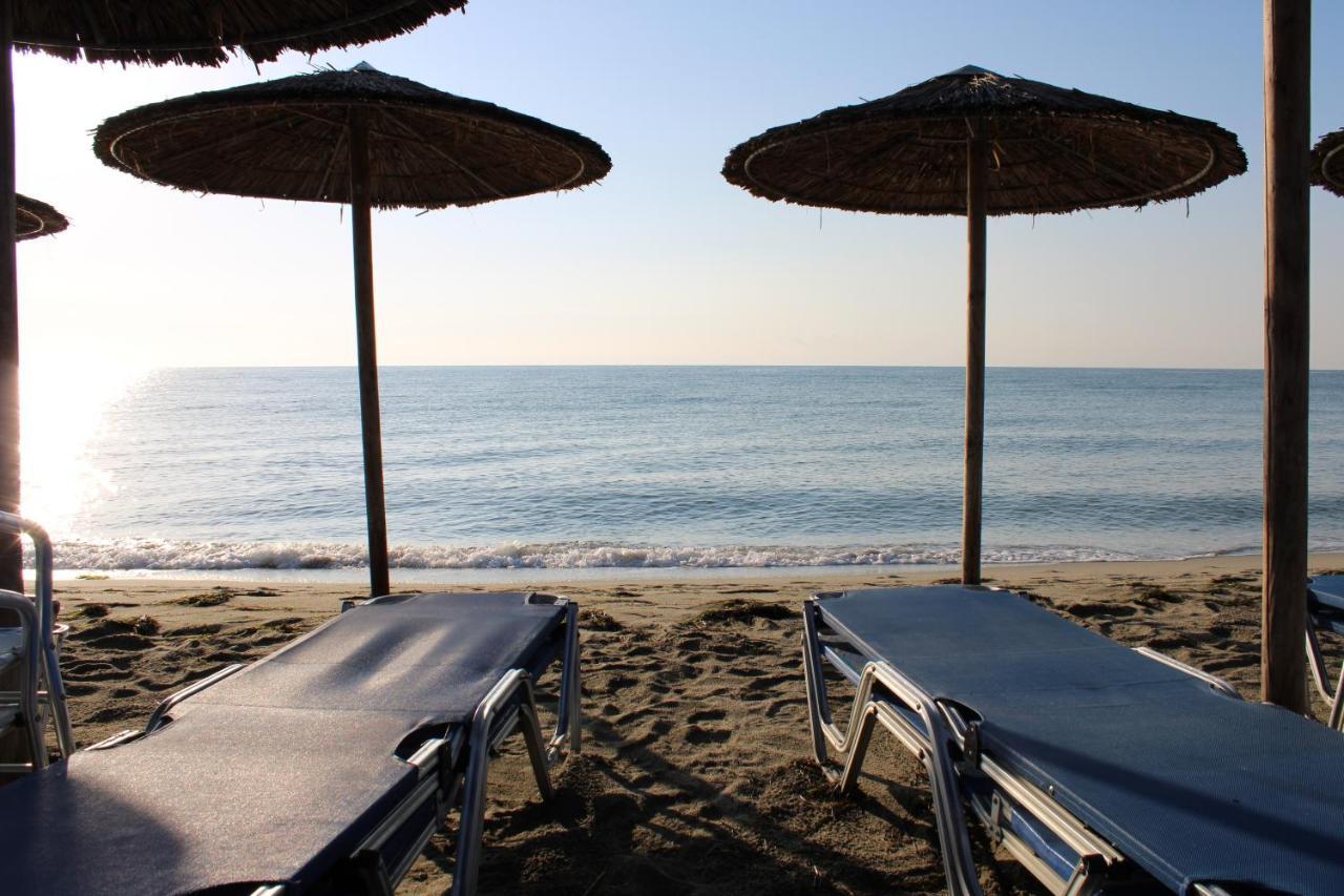 Olympic Beach Rooms Buitenkant foto